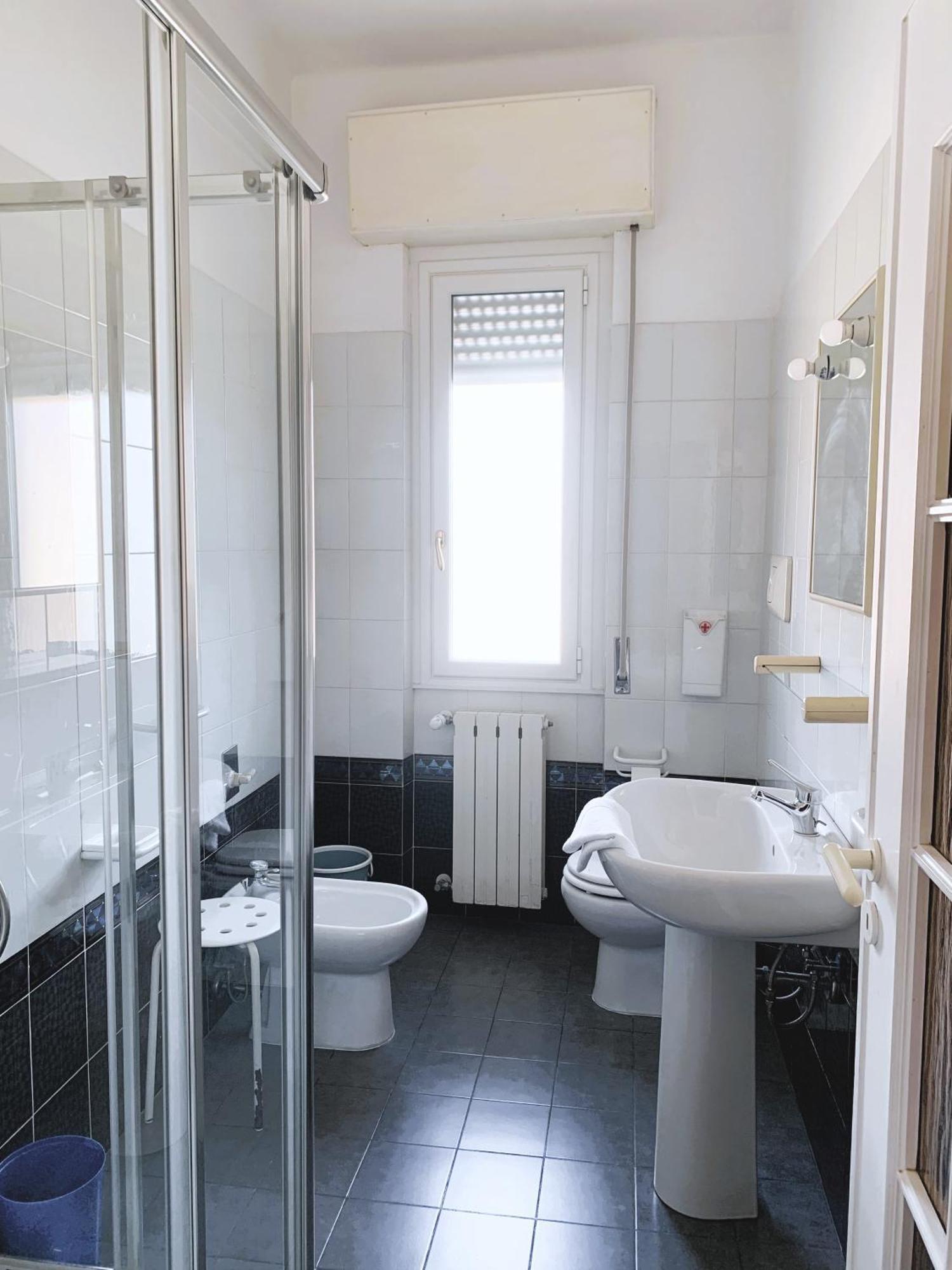 Hotel Villa Chiara Finale Ligure Exteriör bild